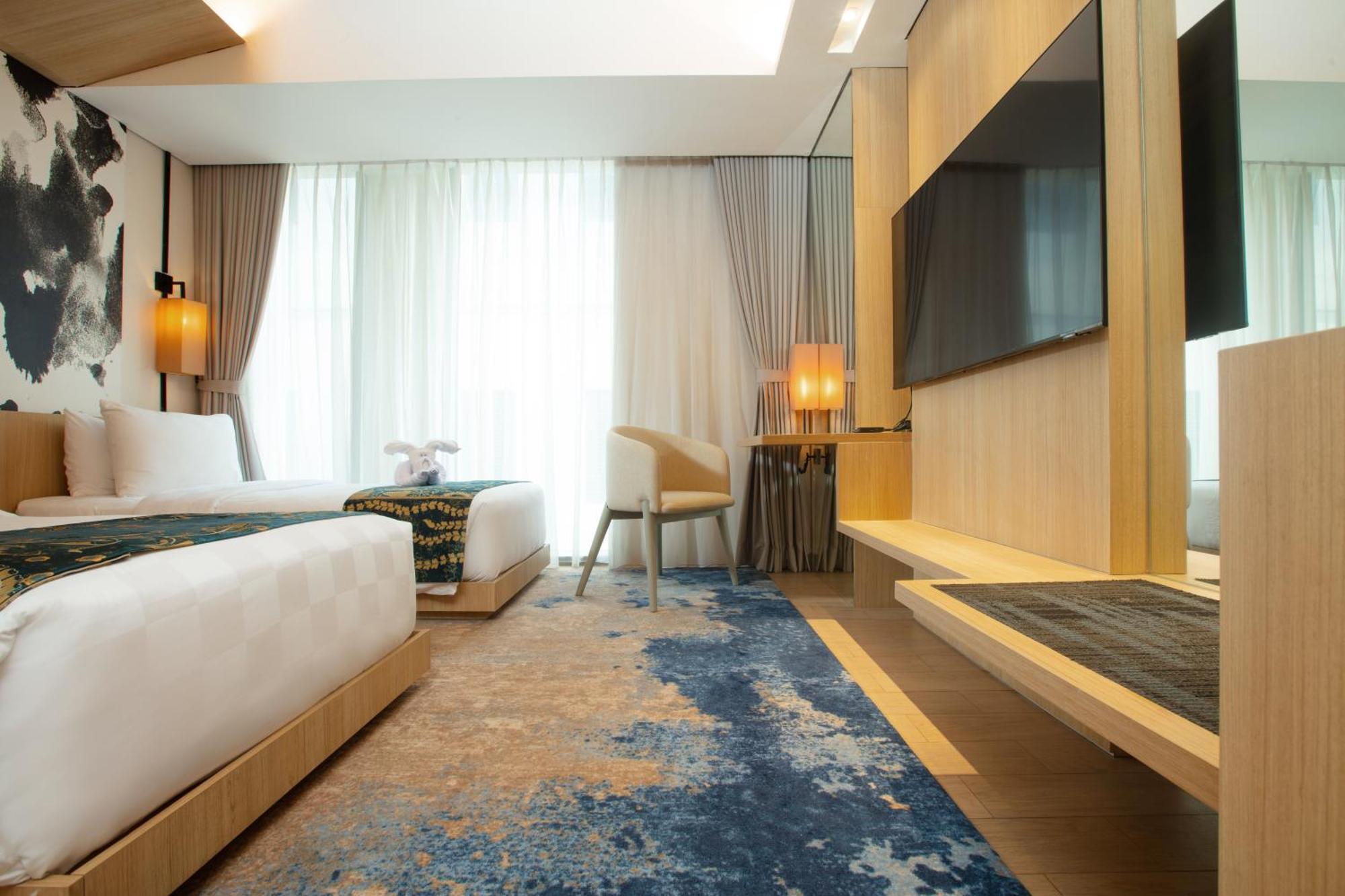 Louis Kienne Cikarang Hotel & Service Apartment Bekasi Exterior photo